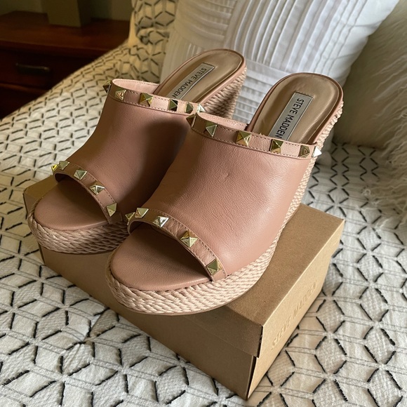 Steve Madden Manners Wedges - Picture 1 of 8